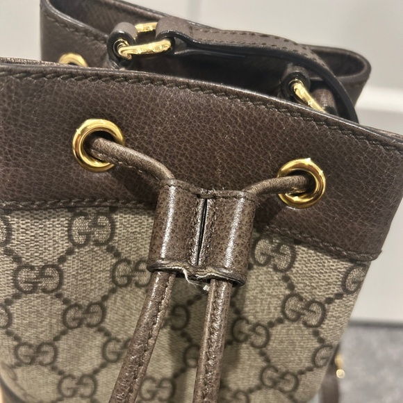 Gucci Ophidia Bucket Bag - Picture 2 of 6